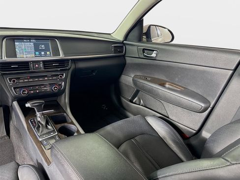 Used 2016 Kia Optima EX w/ Premium Package FWD image 25