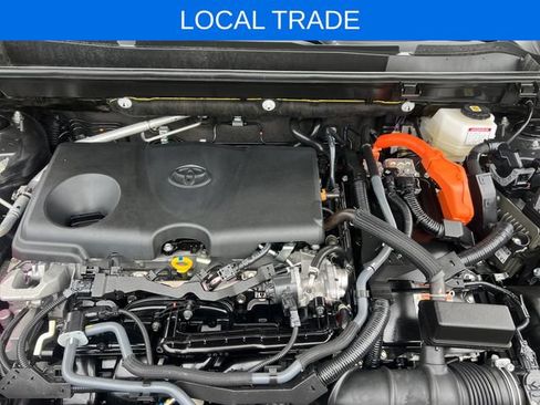 Used 2025 Toyota RAV4 XLE Premium w/ Weather Package AWD/4WD image 33