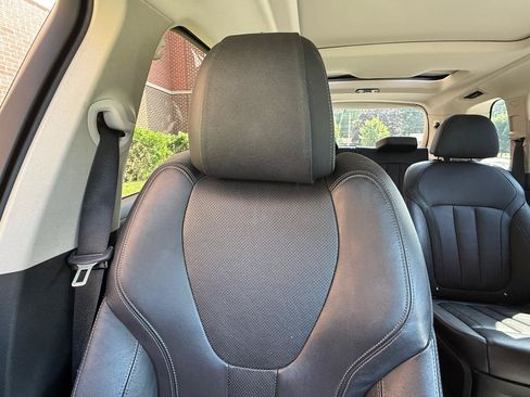 Used 2021 BMW X7 xDrive40i w/ Cold Weather Package AWD/4WD image 33
