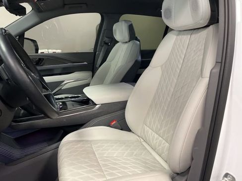 Used 2025 Cadillac Escalade IQ Luxury 1 image 21