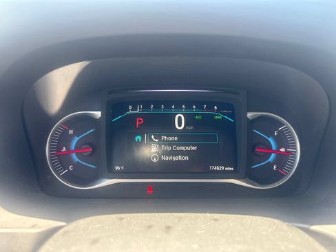 Used 2020 Honda Pilot Touring image 6
