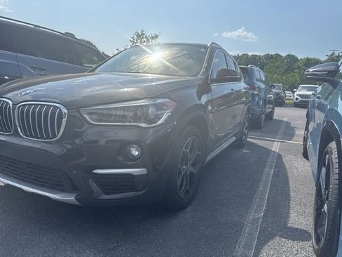 Used 2017 BMW X1 sDrive28i FWD image 5