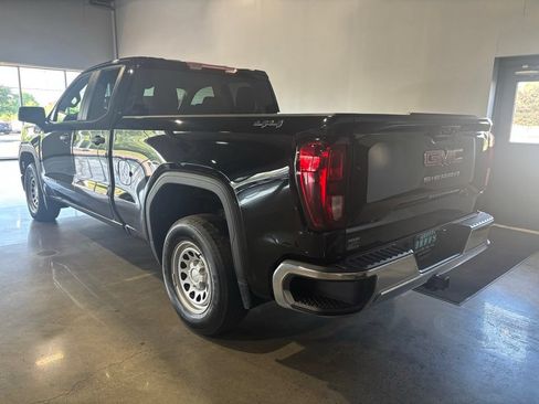 Used 2023 GMC Sierra 1500 Pro w/ Pro Value Package AWD/4WD image 8