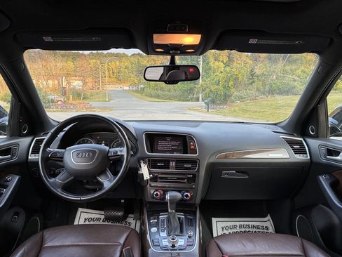 Used 2016 Audi Q5 2.0T Premium Plus w/ Technology Package image 16