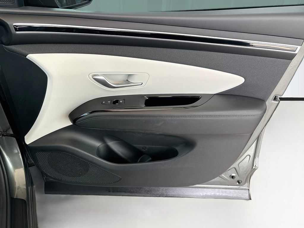 Used 2022 Hyundai Tucson SEL w/ Convenience Package FWD image 25