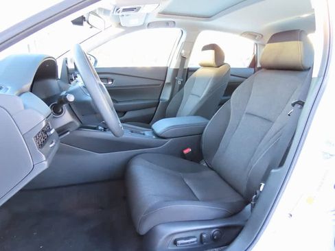 Certified 2023 Honda Accord EX image 11