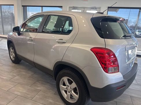 Used 2016 Chevrolet Trax LS AWD/4WD image 12