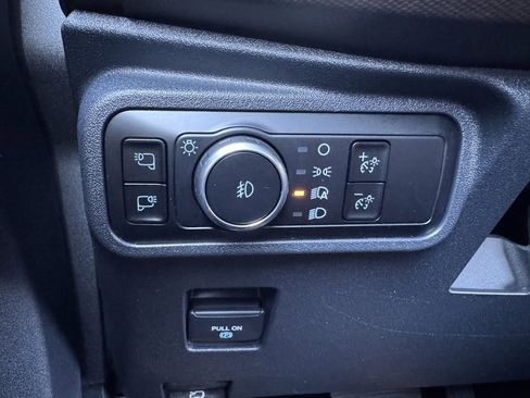 Used 2023 Ford Bronco Heritage Edition image 32