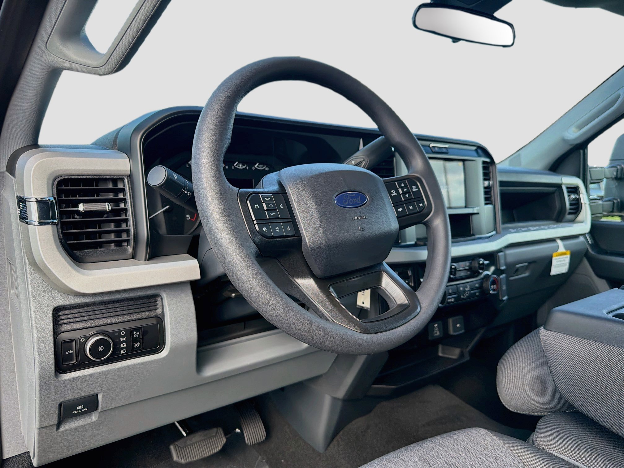 New 2027 Ford F350 XL w/ STX Appearance Package AWD/4WD image 6