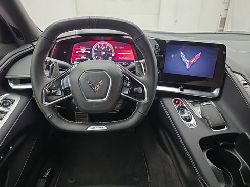 Used 2024 Chevrolet Corvette Z06 RWD image 18