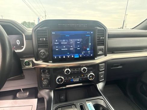 Used 2021 Ford F150 Raptor w/ Equipment Group 801A High AWD/4WD image 21