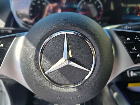 New 2026 Mercedes-Benz GLB 250 image 32