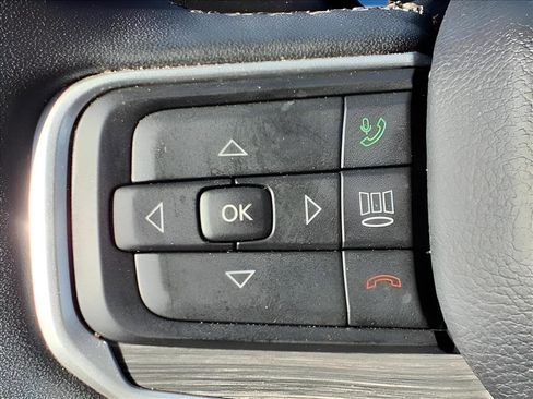 Used 2024 Jeep Wagoneer L Series II w/ Flexible Seating Group image 24