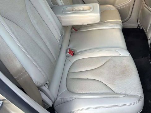 Used 2017 Lincoln MKC Reserve image 21