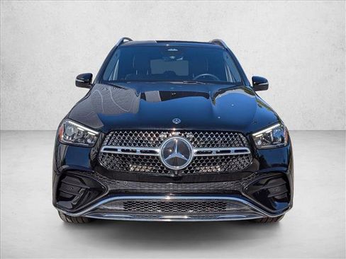 Used 2024 Mercedes-Benz GLE 450e GLE 450e Plug-In Hybrid image 2