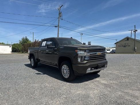 Used 2023 Chevrolet Silverado 2500 High Country w/ Z71 Off-Road Package AWD/4WD image 41