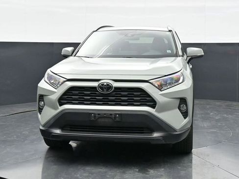 Used 2019 Toyota RAV4 XLE Premium w/ Cold Weather Package AWD/4WD image 2