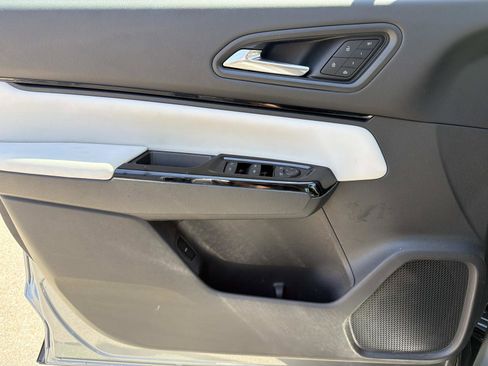 Used 2025 Honda Prologue Touring image 19