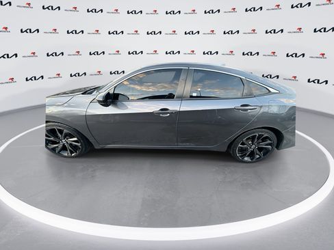 Used 2021 Honda Civic Sport image 3