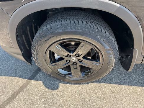 Used 2023 Honda Ridgeline Black Edition image 38