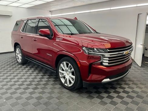 Used 2023 Chevrolet Tahoe High Country AWD/4WD image 3