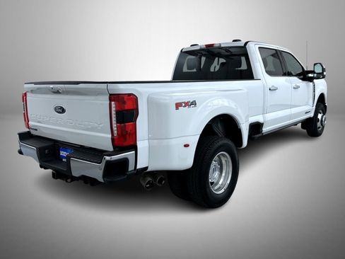 Used 2023 Ford F350 Lariat w/ Lariat Ultimate Package AWD/4WD image 5