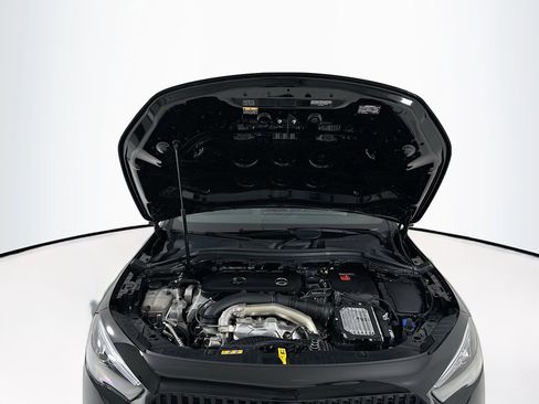 Certified 2025 Mercedes-Benz GLA 250 4MATIC image 33