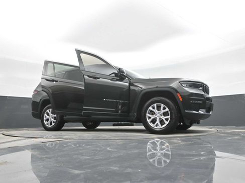 Used 2022 Jeep Grand Cherokee L Limited image 54