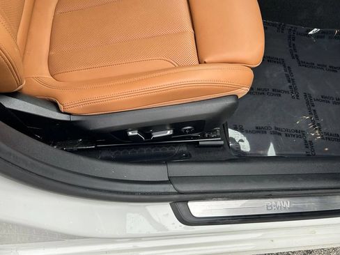 Used 2025 BMW 330i Sedan RWD image 30