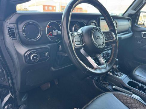 Used 2023 Jeep Wrangler Unlimited Sahara image 21