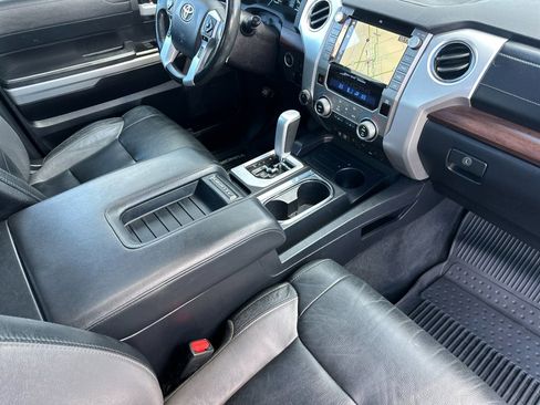 Used 2020 Toyota Tundra Limited w/ Limited Premium Package AWD/4WD image 17