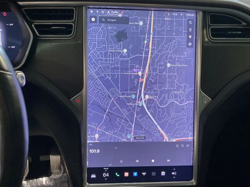 Used 2016 Tesla Model X 75D image 15