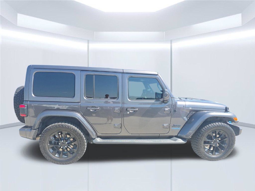 Used 2021 Jeep Wrangler Unlimited Sahara AWD/4WD image 42