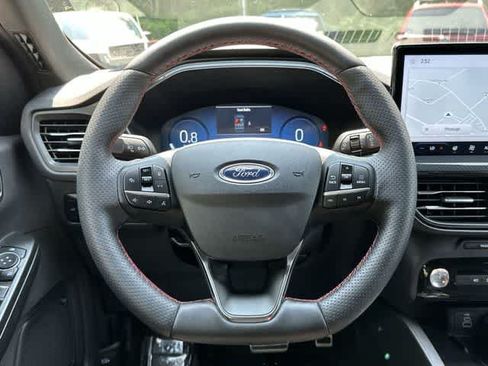 Used 2024 Ford Escape ST-Line Select w/ Tech Pack #2 AWD/4WD image 7