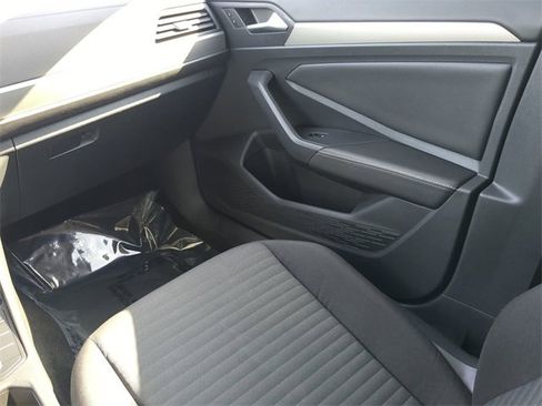 Certified 2024 Volkswagen Jetta S image 14