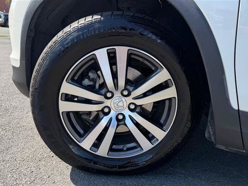 Used 2017 Honda Pilot EX-L image 16