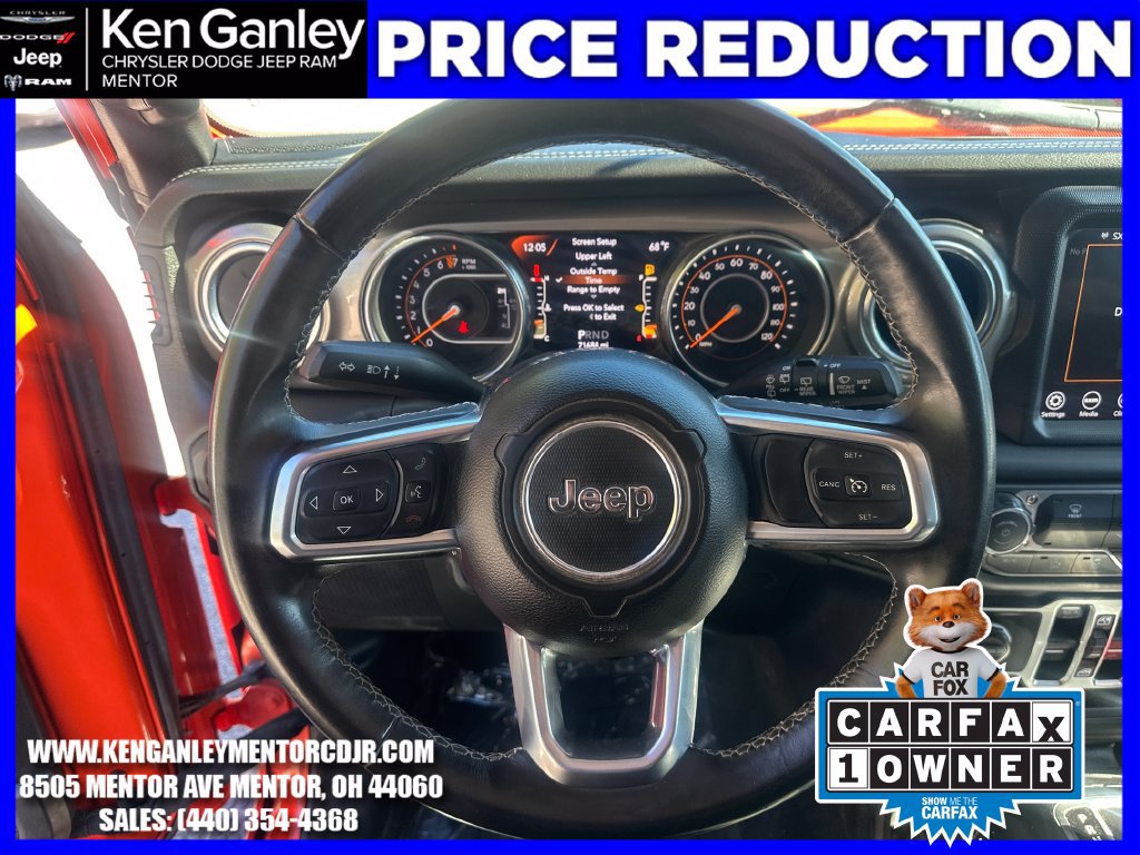 Used 2018 Jeep Wrangler Unlimited Sahara w/ Dual Top Group AWD/4WD image 13