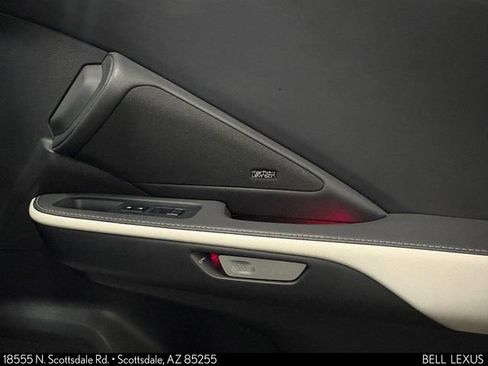 Used 2025 Lexus TX 500h AWD w/ Technology Package image 28