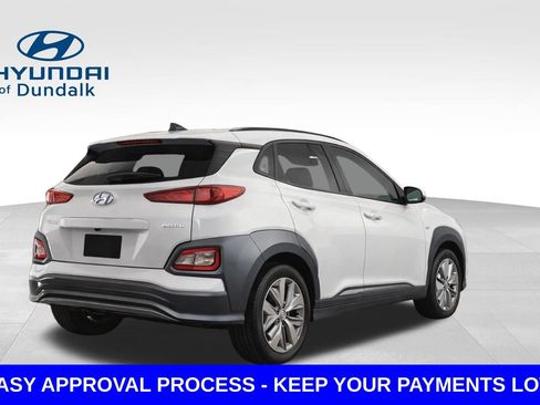 Used 2021 Hyundai Kona Limited FWD image 2