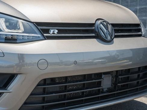 Used 2017 Volkswagen Golf R 4-Door AWD/4WD image 14