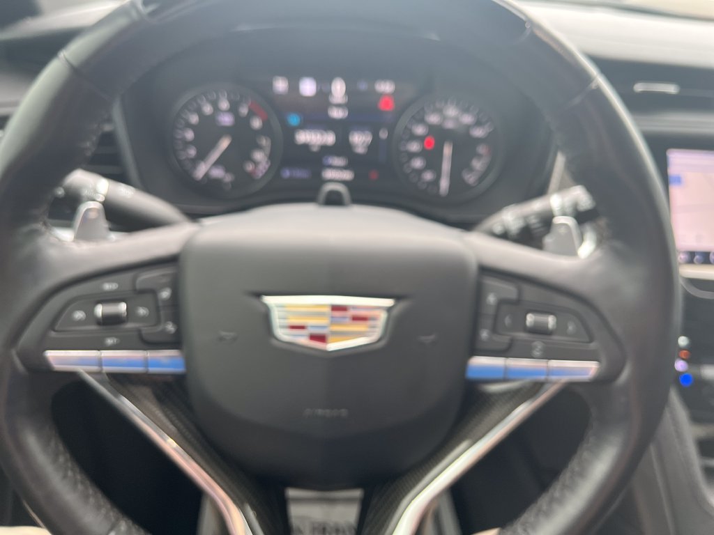Used 2023 Cadillac XT6 Sport w/ Technology Package AWD/4WD image 15