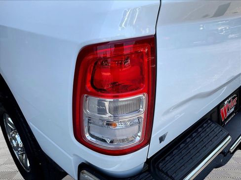 Used 2024 RAM 2500 Tradesman w/ Chrome Appearance Group AWD/4WD image 24
