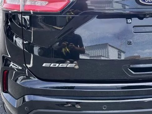 Used 2020 Ford Edge ST AWD/4WD image 9