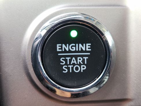 Used 2022 Ford F150 XLT w/ Equipment Group 302A High AWD/4WD image 22