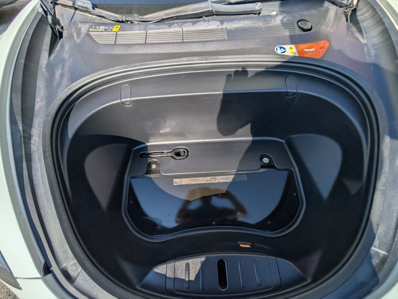 Used 2017 Tesla Model 3 Long Range RWD image 10