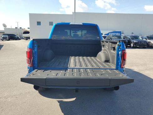 Used 2019 Ford F150 Raptor w/ Equipment Group 802A Luxury image 12