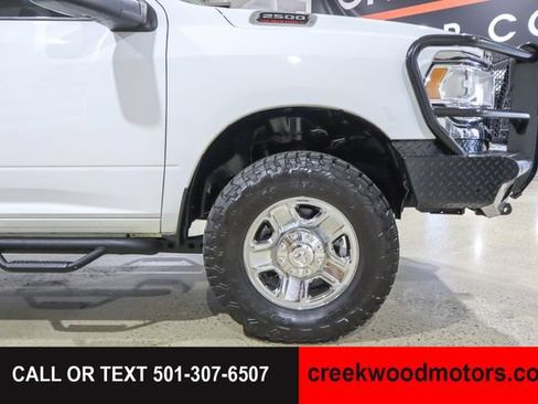 Used 2024 RAM 2500 Tradesman w/ Chrome Appearance Group AWD/4WD image 21