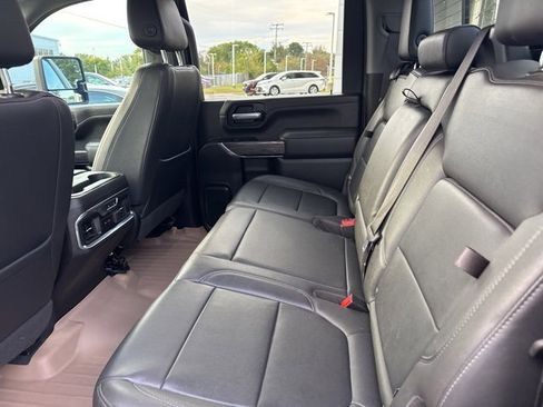 Used 2021 Chevrolet Silverado 2500 LTZ w/ LTZ Plus Package image 11