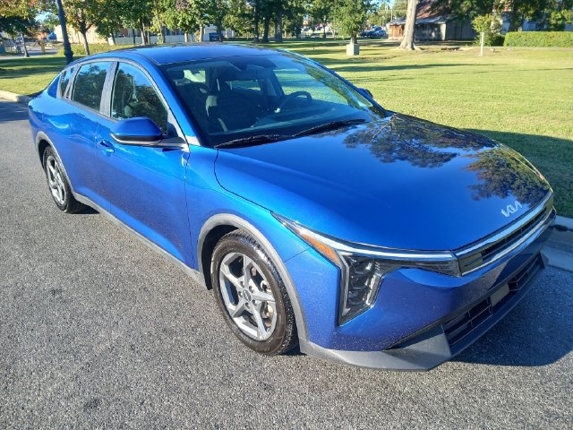 Certified 2025 Kia K4 FWD image 8