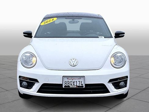 Used 2014 Volkswagen Beetle R-Line image 4